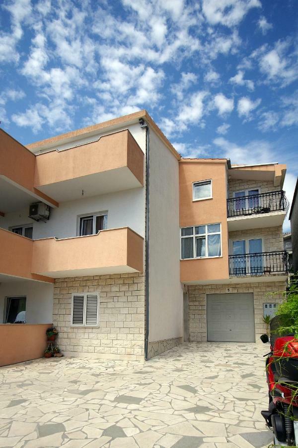 Apartment Ivan Kastel Sucurac Luaran gambar